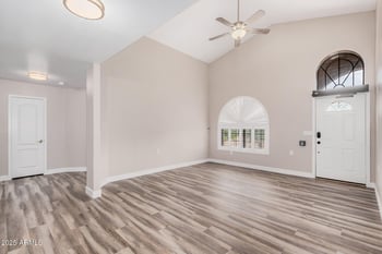 8112 Mcdowell Rd, Mesa, AZ 85207