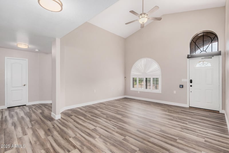 8112 Mcdowell Rd, Mesa, AZ 85207
