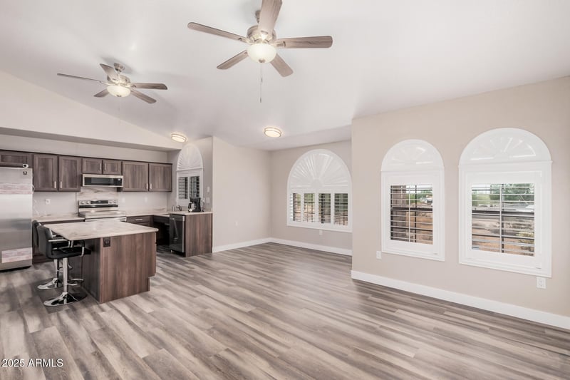 8112 Mcdowell Rd, Mesa, AZ 85207