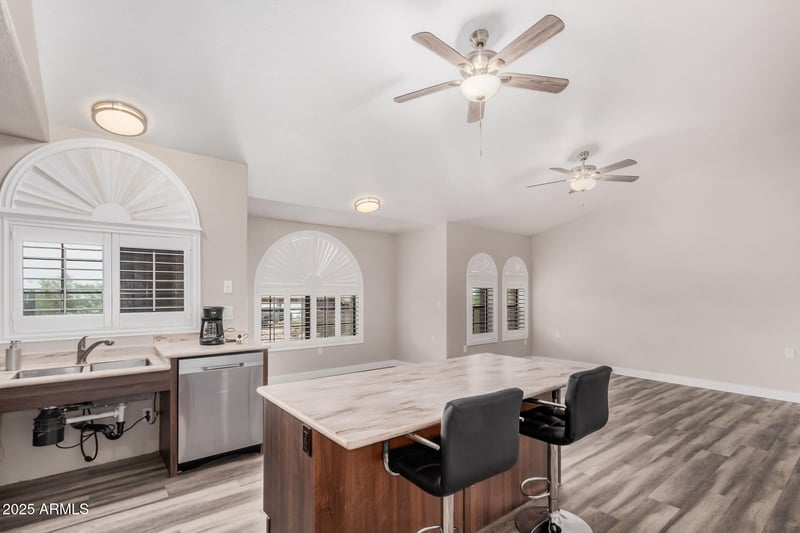 8112 Mcdowell Rd, Mesa, AZ 85207