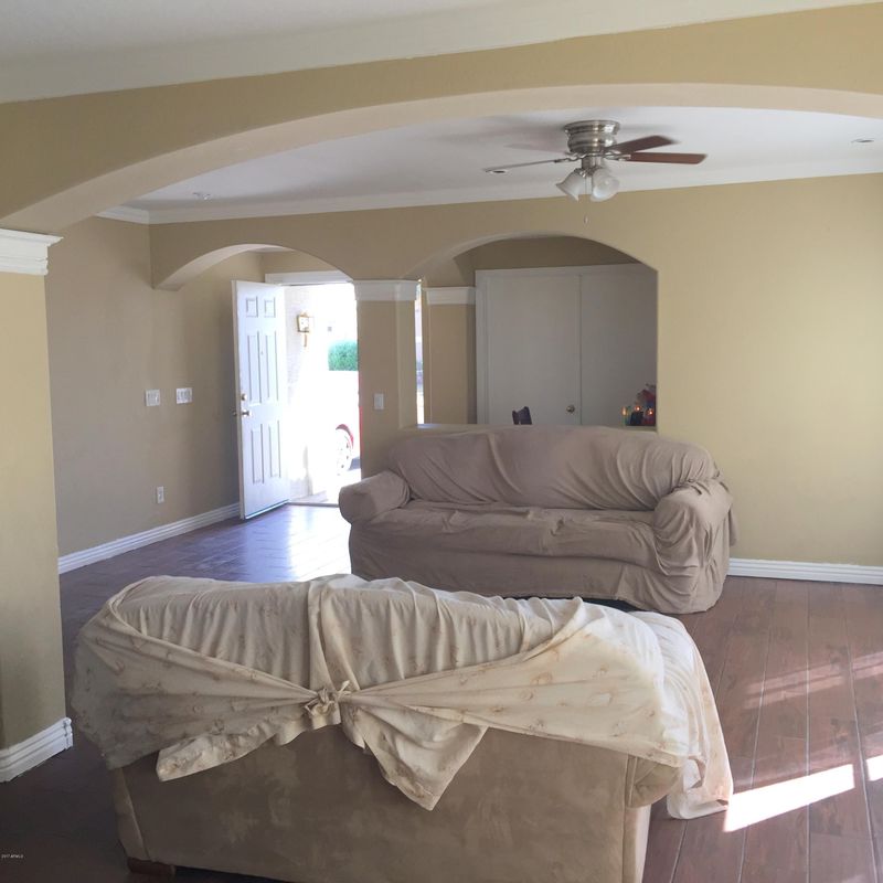 8112 W Hilton Ave, Phoenix, AZ 85043