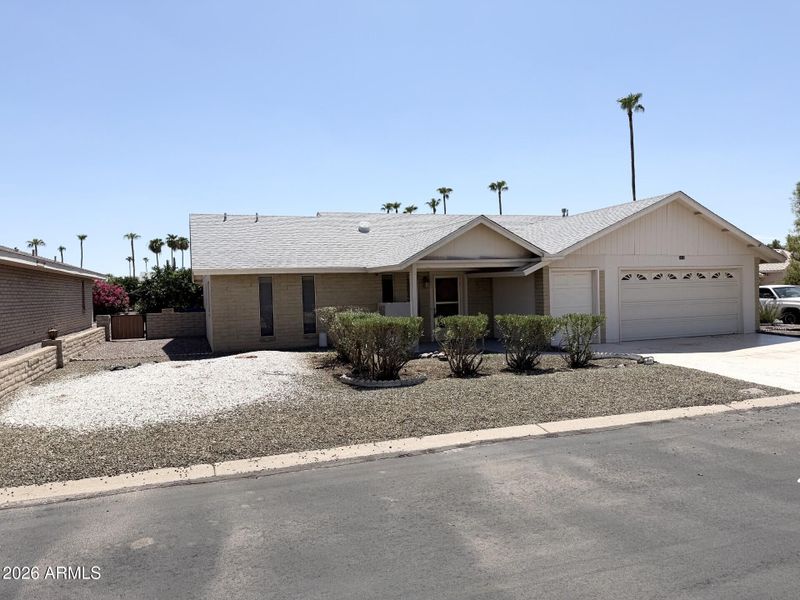 8113 E Dutchman Dr, Mesa, AZ 85208