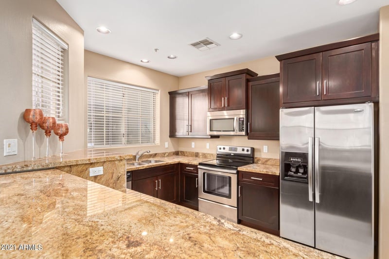8113 W Groom Creek Rd, Phoenix, AZ 85043