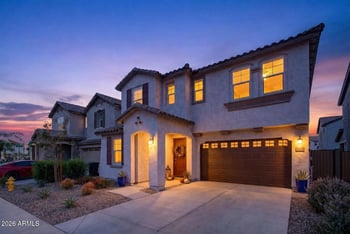 8114 E Petunia Ave, Mesa, AZ 85212