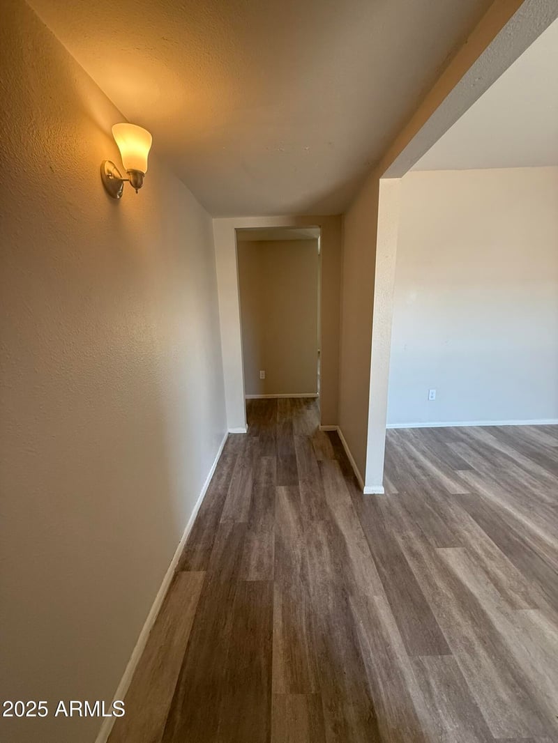 8115 56th Ave, Glendale, AZ 85302