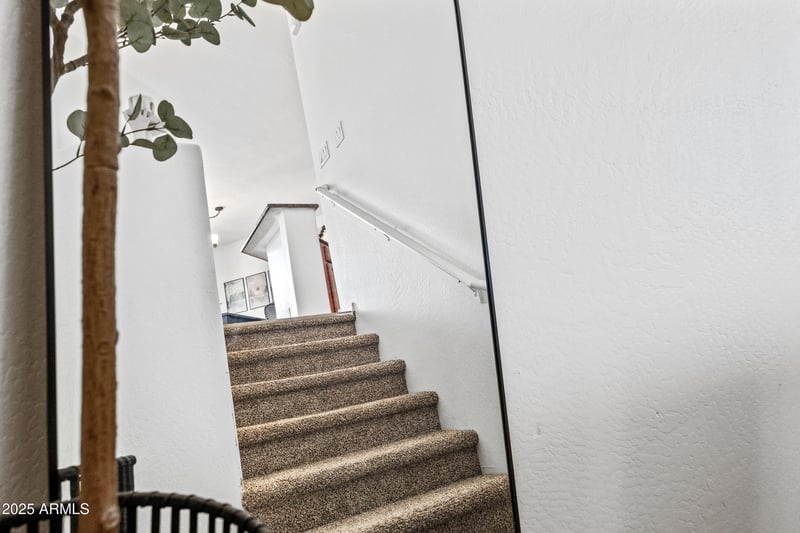 8115 Lynwood St, Phoenix, AZ 85043