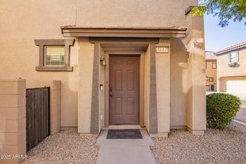 8117 Groom Creek Rd, Phoenix, AZ 85043