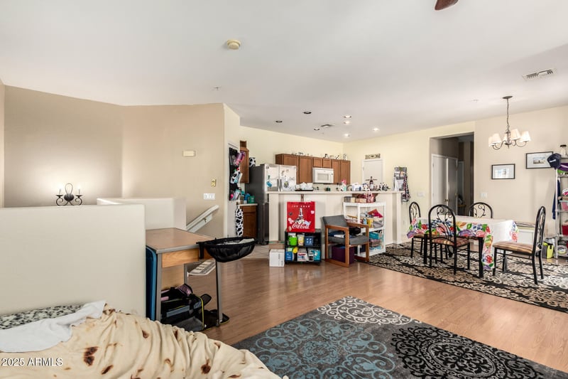 8117 Groom Creek Rd, Phoenix, AZ 85043