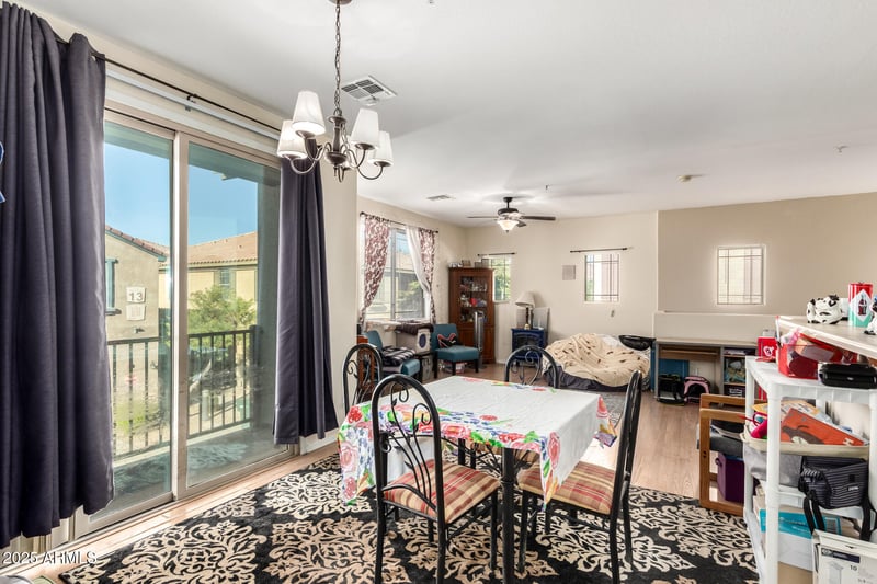 8117 Groom Creek Rd, Phoenix, AZ 85043