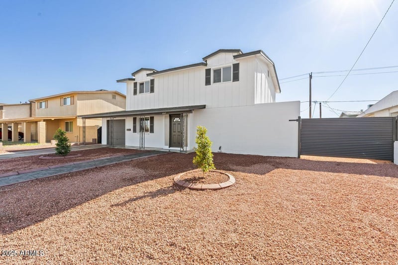 8117 Whitton Ave, Phoenix, AZ 85033