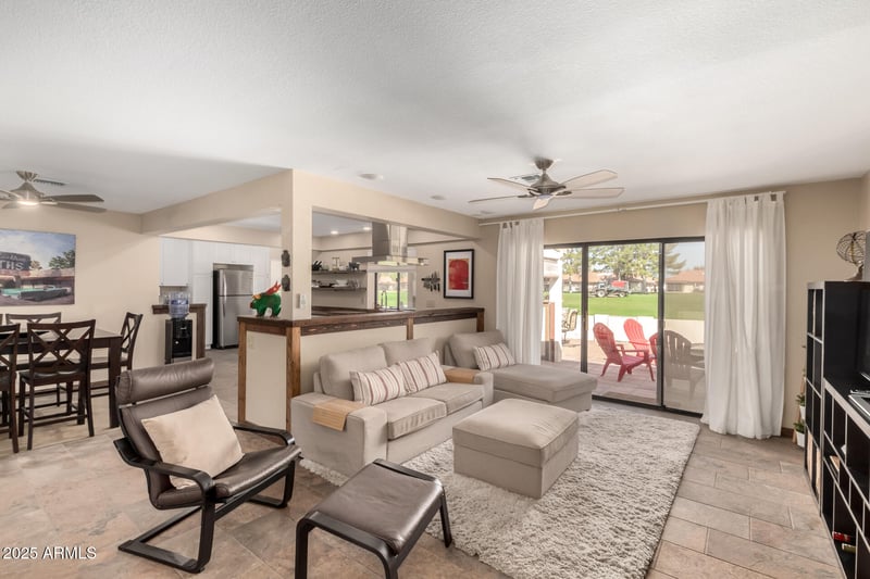 8118 Medina Ave, Mesa, AZ 85209