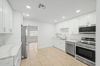 8118 N 29th Ave, Phoenix, AZ 85051