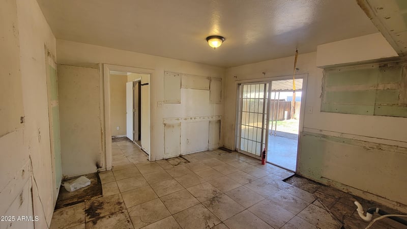 8118 Osborn Rd, Phoenix, AZ 85033