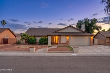 8119 Corrine Dr, Peoria, AZ 85381