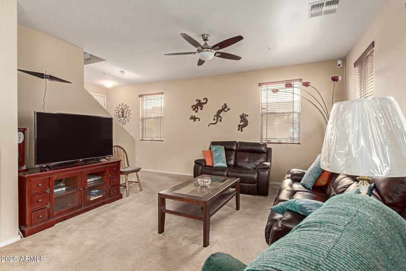 8119 Lynwood St, Phoenix, AZ 85043