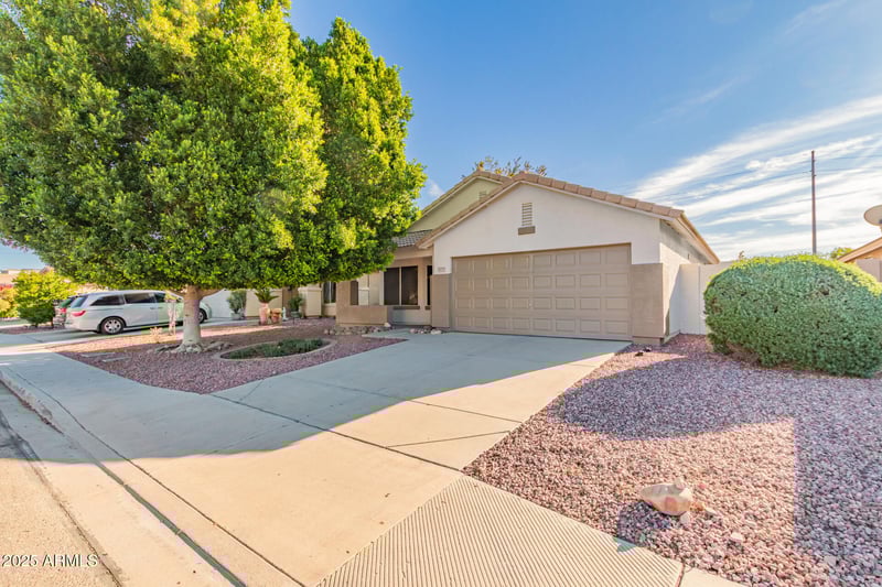 8119 Tonto Ln, Peoria, AZ 85382