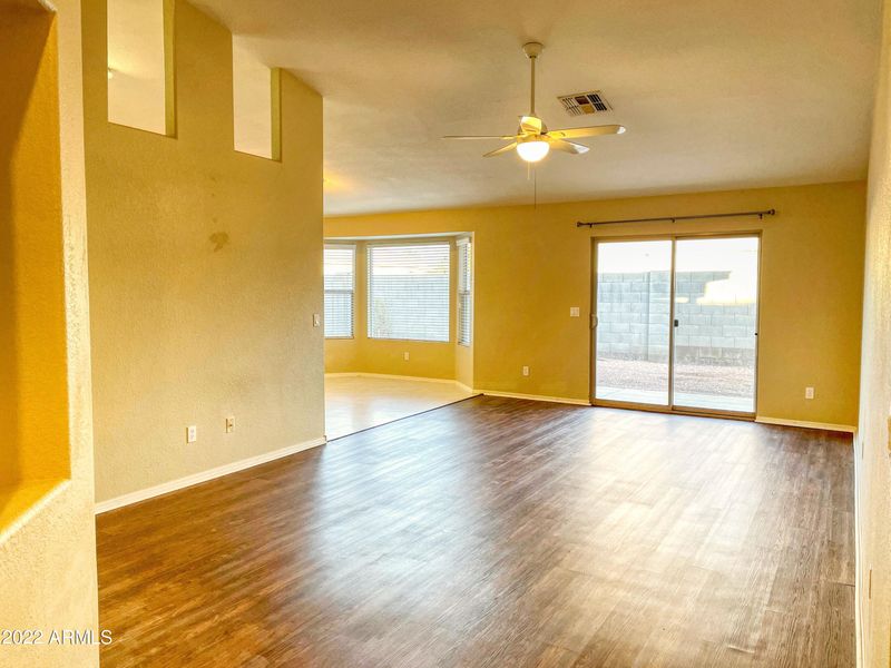 812 E Yanez Ave, Buckeye, AZ 85326
