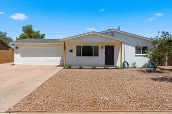 812 Parkway Blvd, Tempe, AZ 85281