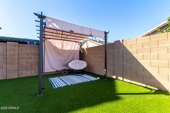 812 Saint Charles Ave, Phoenix, AZ 85041