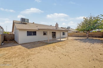 812 W Bell De Mar Dr, Tempe, AZ 85283