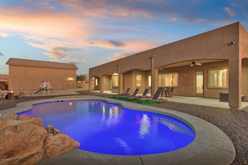 812 W Desert Ranch Rd, Phoenix, AZ 85086