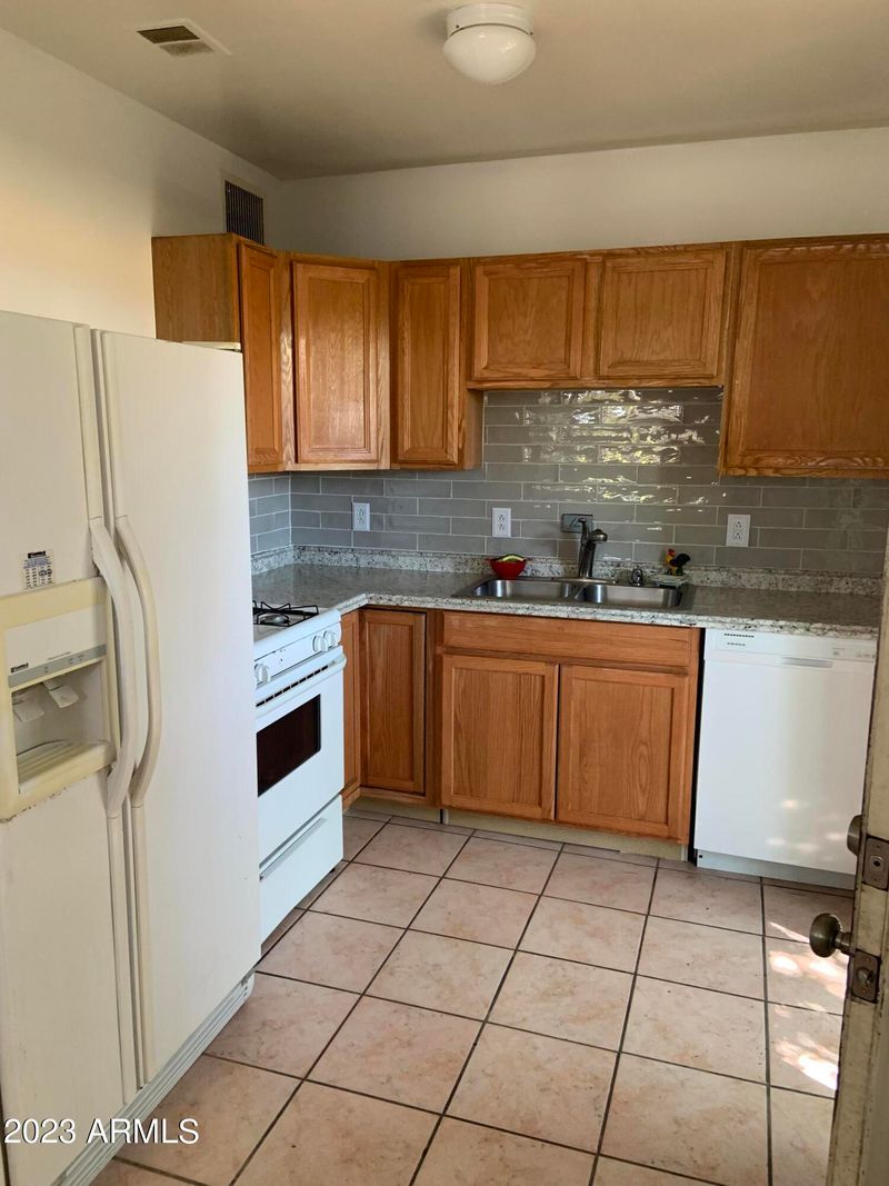 812 W Osborn Rd, Phoenix, AZ 85013