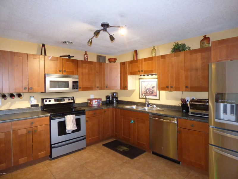 8120 E Columbus Ave, Scottsdale, AZ 85251