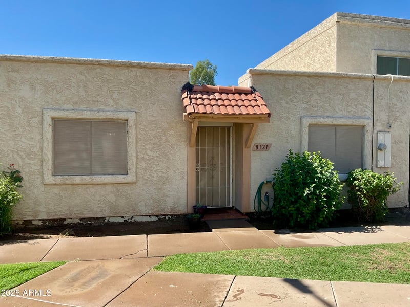 8121 32nd Ave, Phoenix, AZ 85051