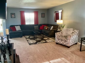 8121 32nd Ave, Phoenix, AZ 85051
