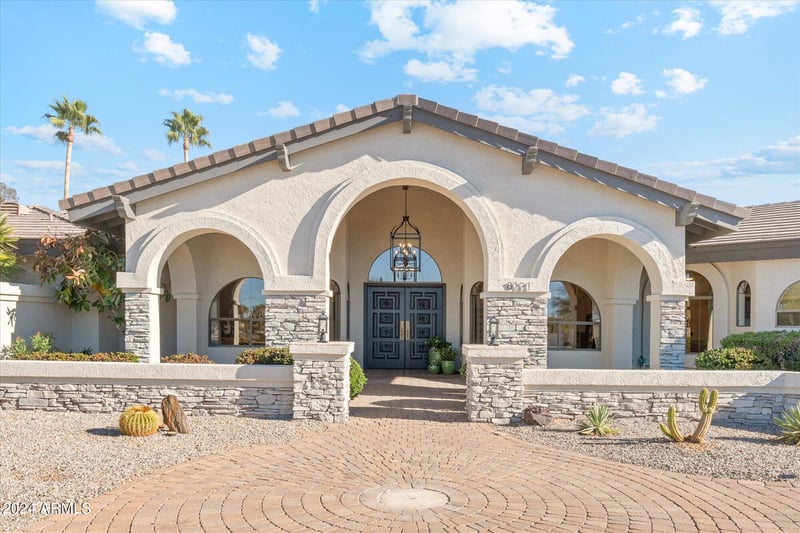 8121 E Conquistadores Dr, Scottsdale, AZ 85255