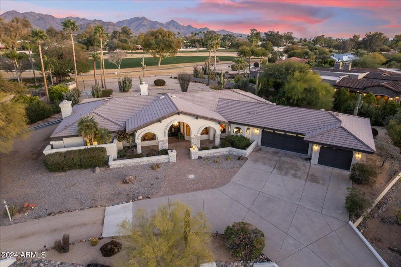 8121 E Conquistadores Dr, Scottsdale, AZ 85255