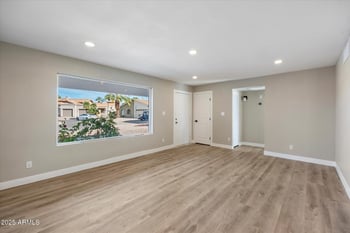 8121 Emelita Ct, Mesa, AZ 85208