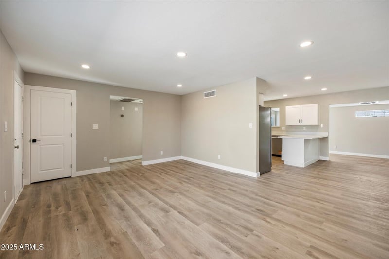 8121 Emelita Ct, Mesa, AZ 85208