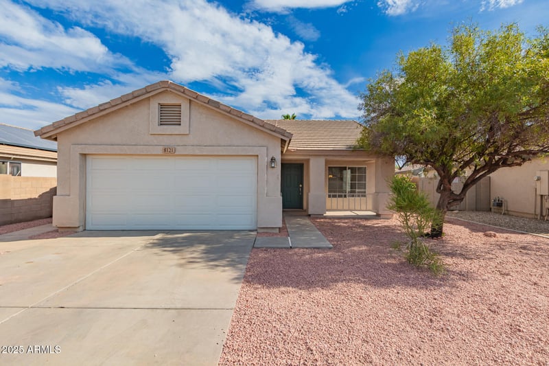 8121 Lumbee St, Phoenix, AZ 85043