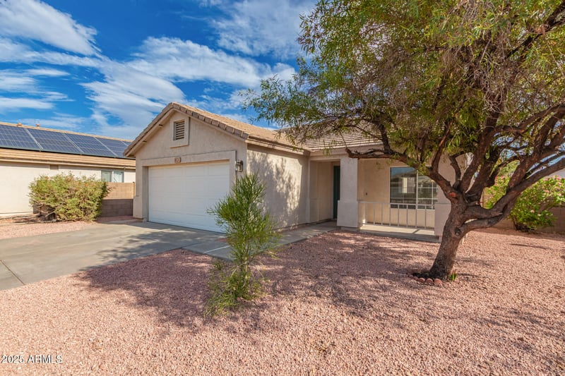 8121 Lumbee St, Phoenix, AZ 85043