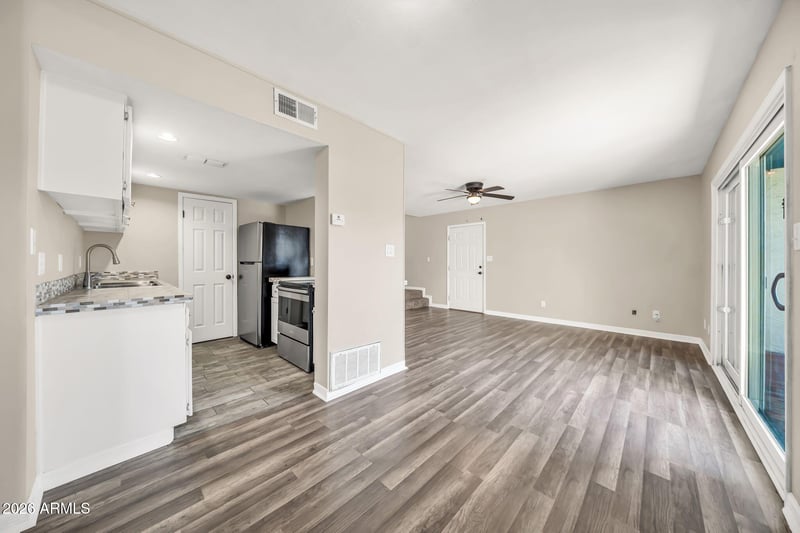 8121 N 32nd Dr, Phoenix, AZ 85051