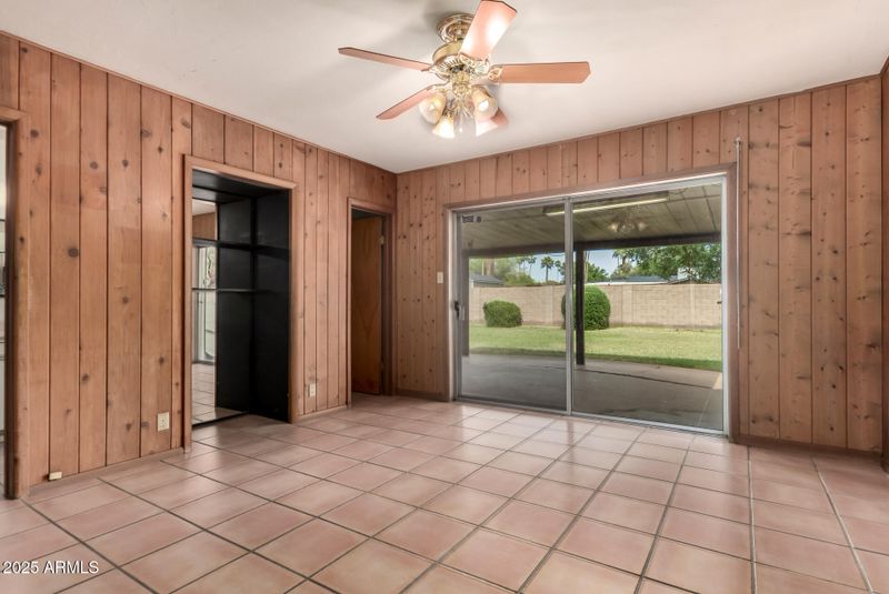 8121 N 8th Ave, Phoenix, AZ 85021