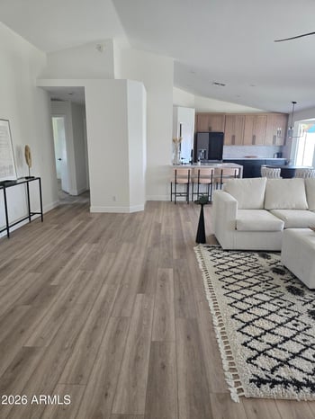 8123 E Des Moines St, Mesa, AZ 85207