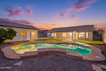 8123 E Des Moines St, Mesa, AZ 85207