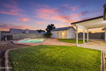 8123 E Des Moines St, Mesa, AZ 85207