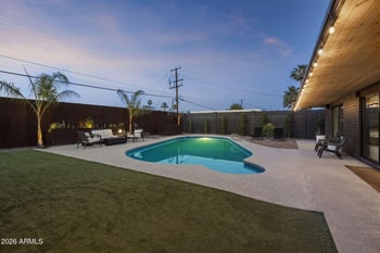 8124 Granada Rd, Scottsdale, AZ 85257