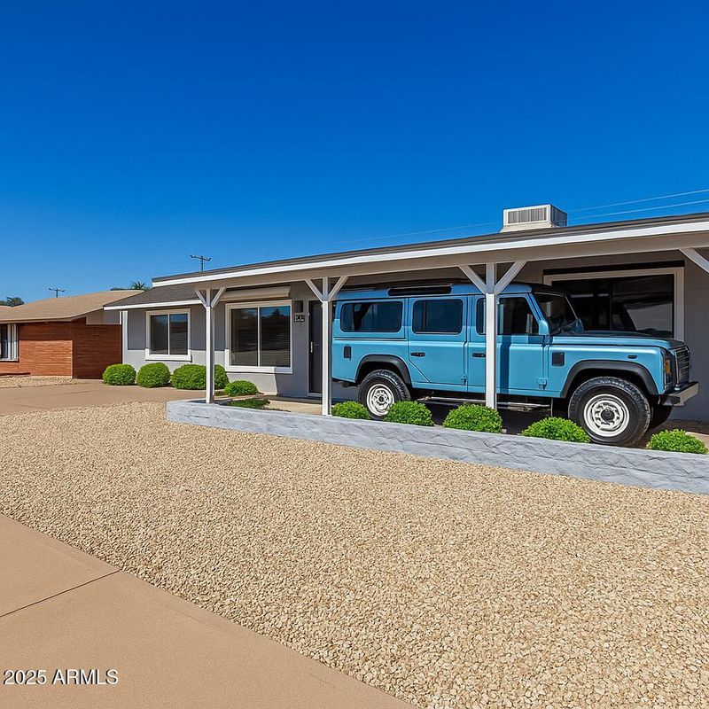 8124 E Mitchell Dr, Scottsdale, AZ 85251