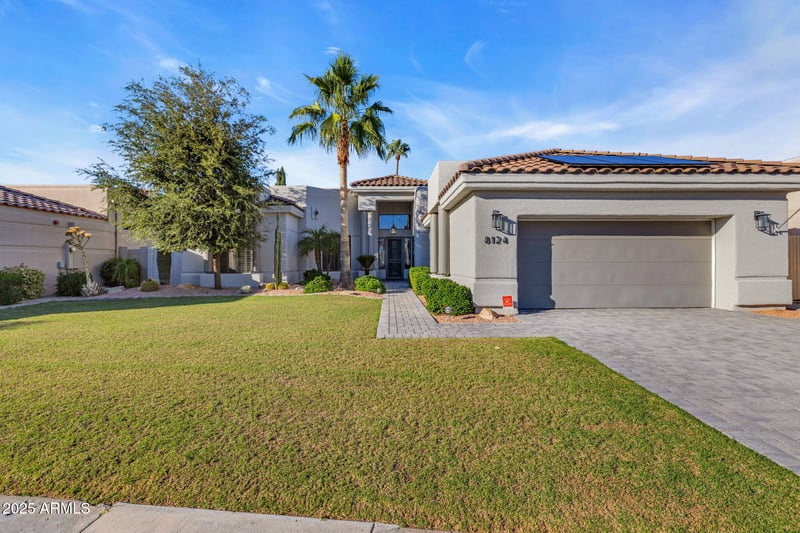 8124 Jenan Dr, Scottsdale, AZ 85260