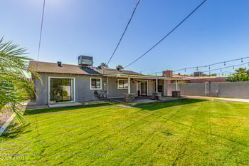 8124 Mitchell Dr, Scottsdale, AZ 85251