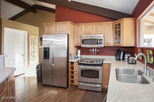 8124 N Dreamy Draw Dr, Phoenix, AZ 85020