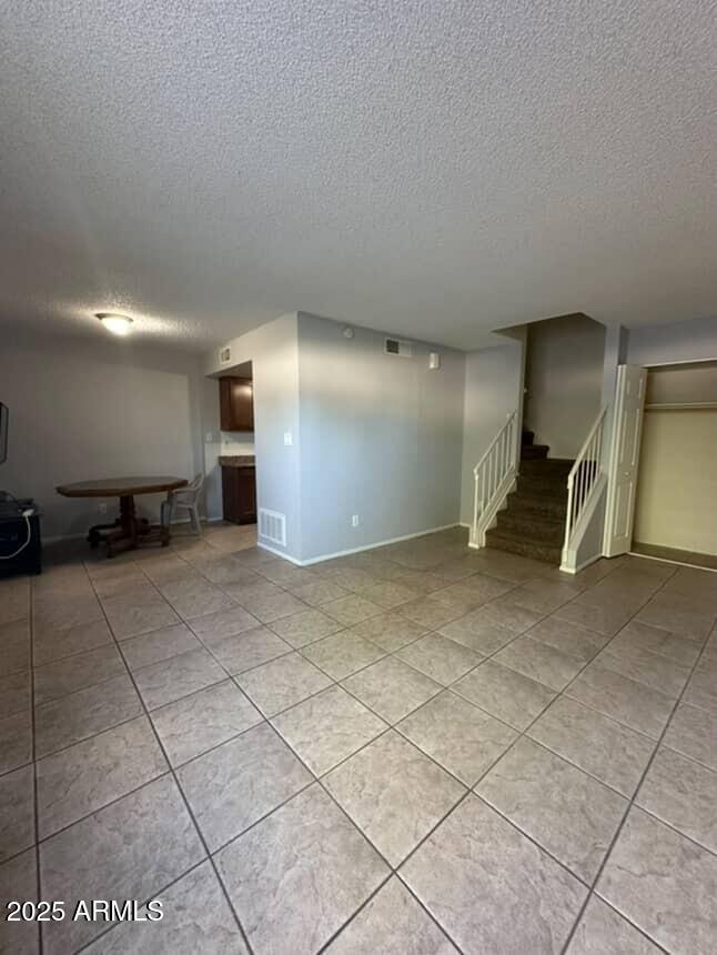 8125 32nd Dr, Phoenix, AZ 85051