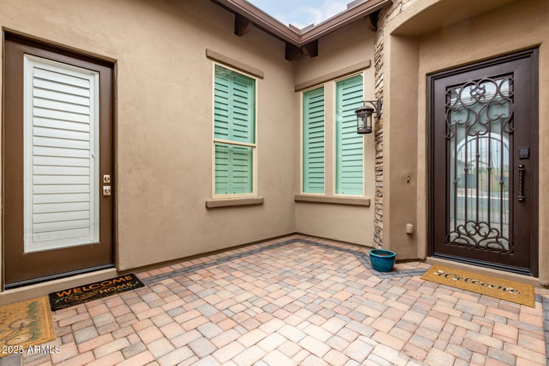 8125 Jaeger St, Mesa, AZ 85207