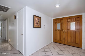 8126 16th Dr, Phoenix, AZ 85021