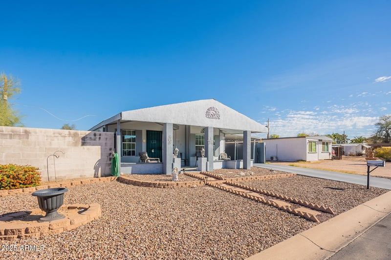 8126 Billings St, Mesa, AZ 85207