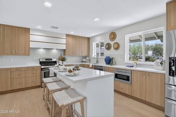8126 Cypress St, Scottsdale, AZ 85257